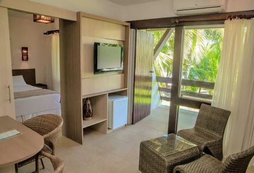اتاق لوکس با چشم‌انداز دریا, Serrambi Resort