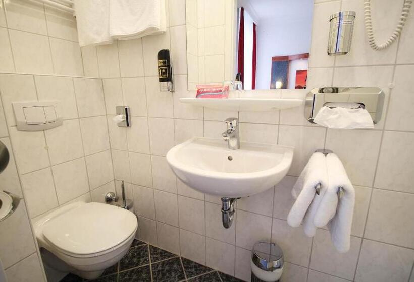 标准间, West An Der Bockenheimer Warte