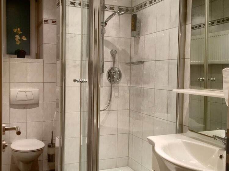 标准间, West An Der Bockenheimer Warte