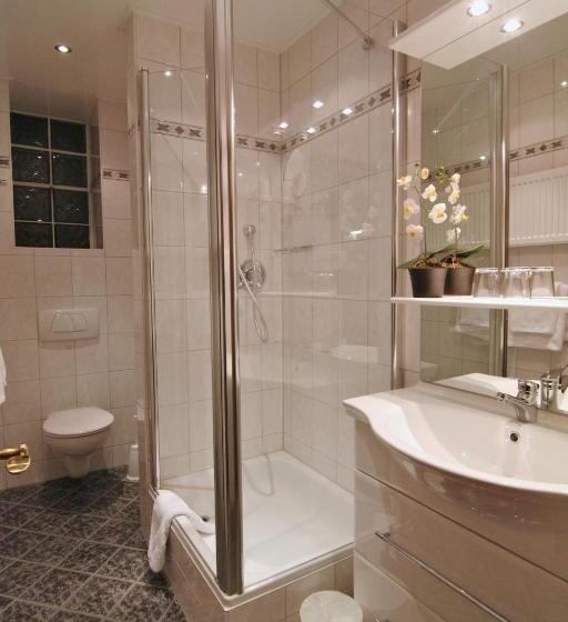 标准间, West An Der Bockenheimer Warte