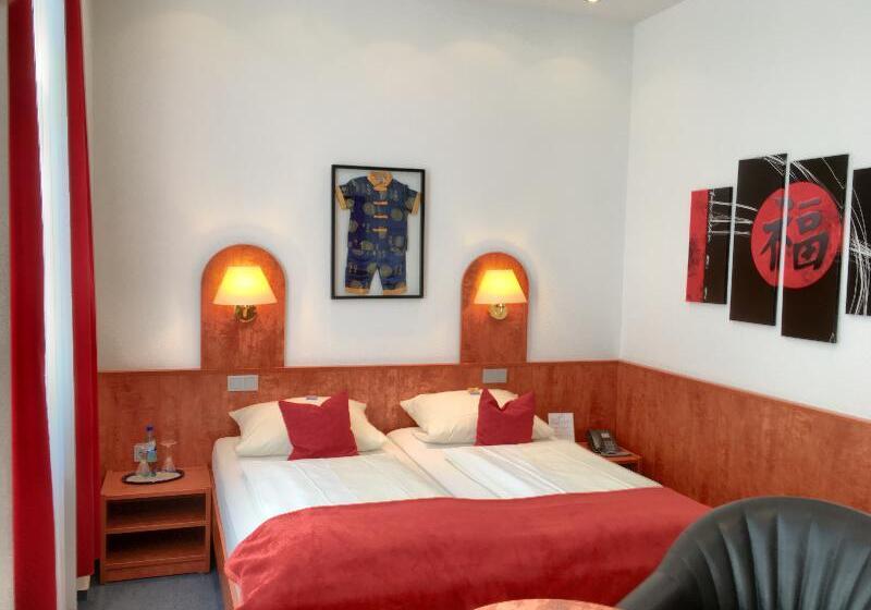 标准间, West An Der Bockenheimer Warte