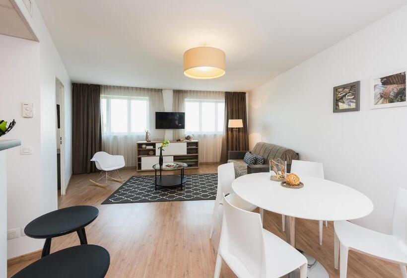 Апартаменты 1 Спальня, Ténéo Apparthotel Talence