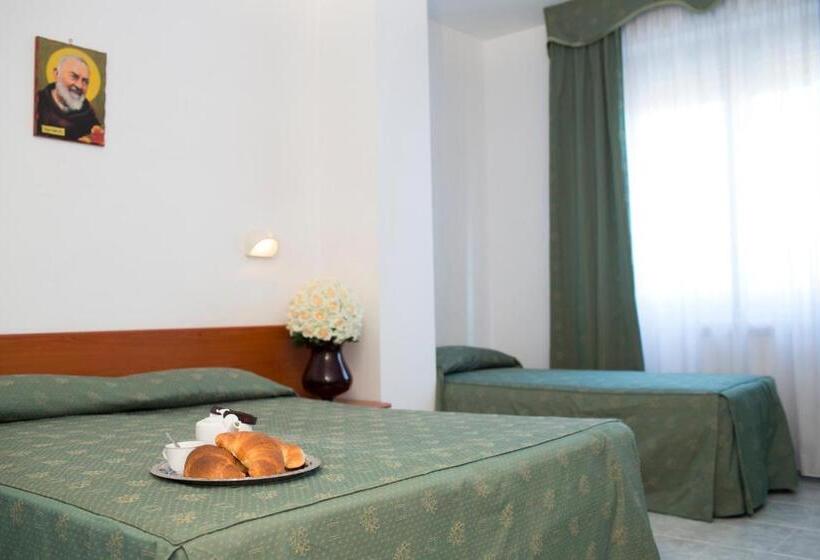 Номер Стандарт Трехместный, Albergo Villa Marchese