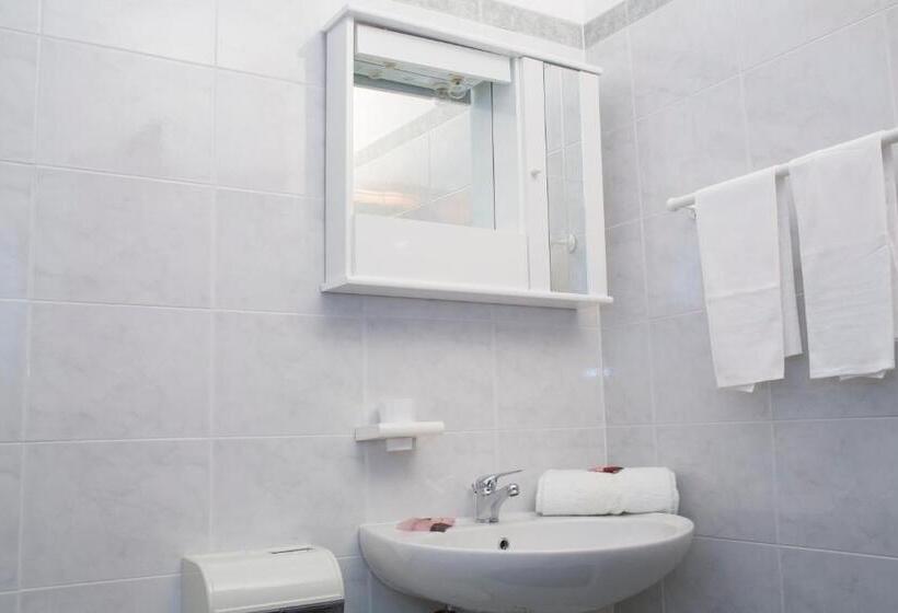 اتاق استاندارد یک نفره, Albergo Villa Marchese