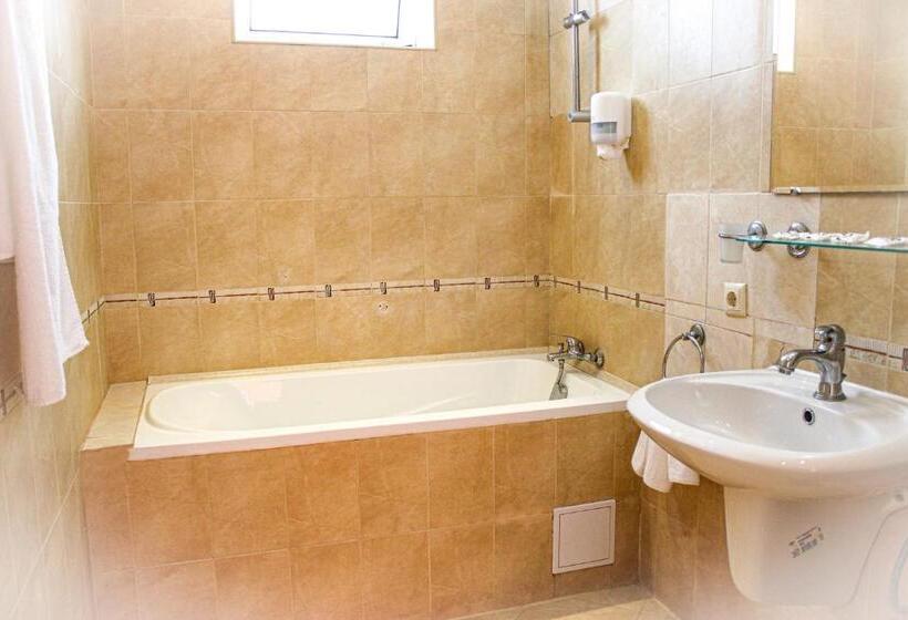 شقة غرفتين, Arapya Resort