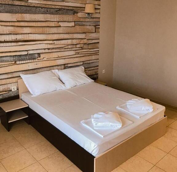 إستوديو قياسى, Arapya Resort