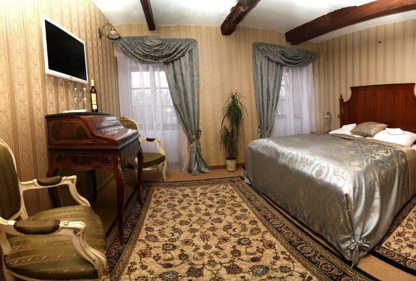 스탠다드 룸, Zámek Potštejn