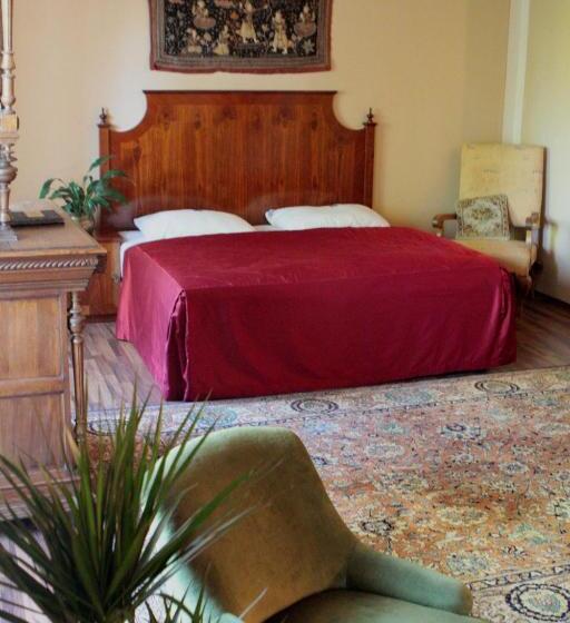 스위트, Zámek Potštejn