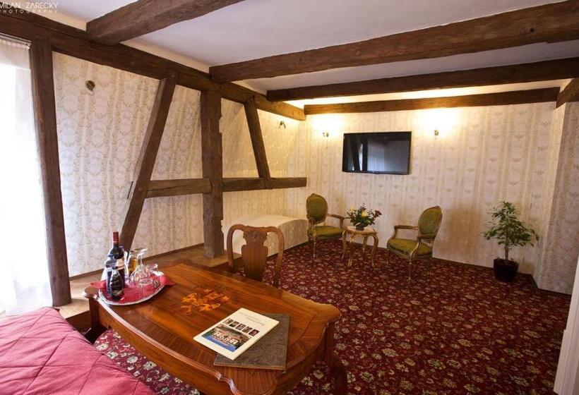 컴포트 룸, Zámek Potštejn