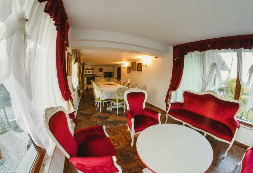 شاليه غرفة نوم واحدة, Cabana Dintre Vii