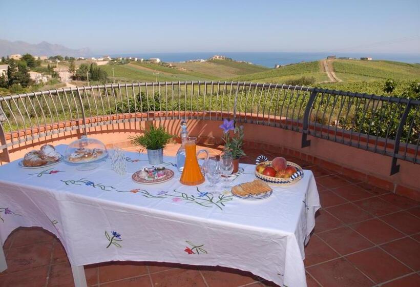 スタンダードトリプルルーム, Il Giardino Monticciolo