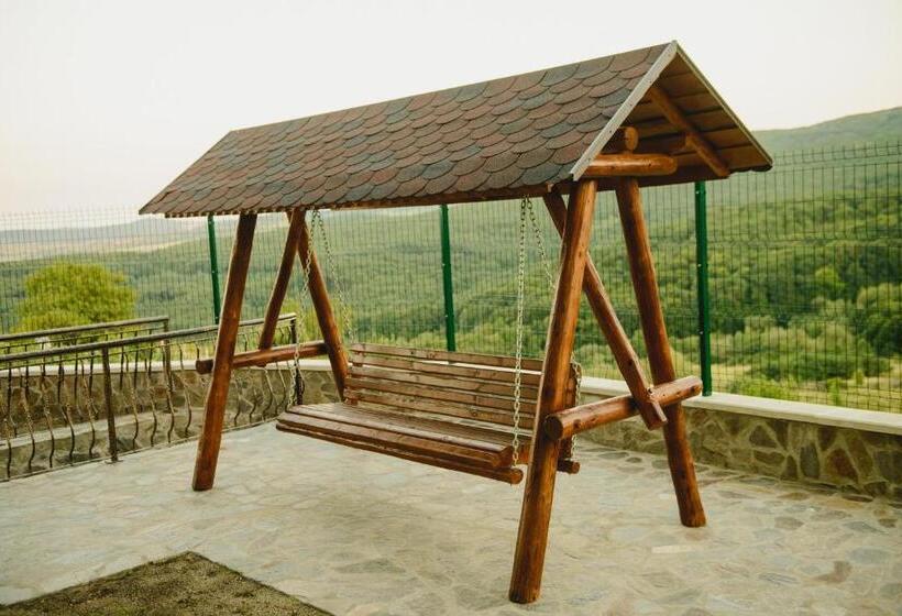 شاليه غرفة نوم واحدة, Cabana Dintre Vii