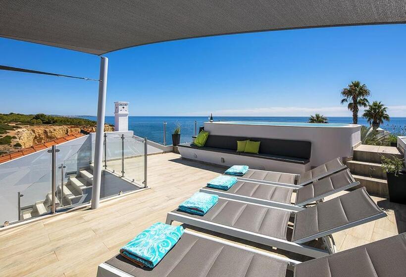 침실 1개 아파트, Villa Benagil With Stunning Views And Roof Terrace With Private Heated Pool