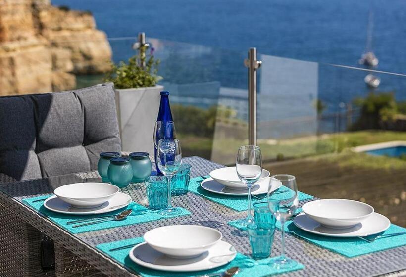 شقة غرفة واحدة, Villa Benagil With Stunning Views And Roof Terrace With Private Heated Pool