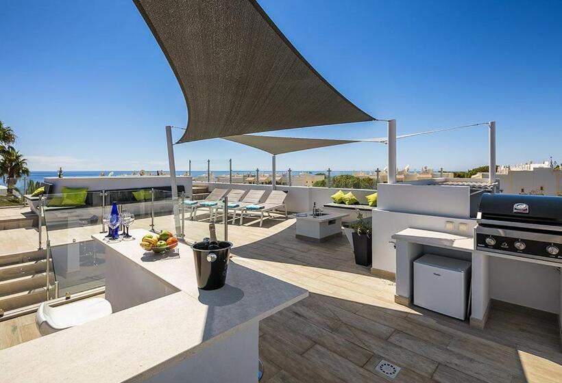 شقة غرفة واحدة, Villa Benagil With Stunning Views And Roof Terrace With Private Heated Pool