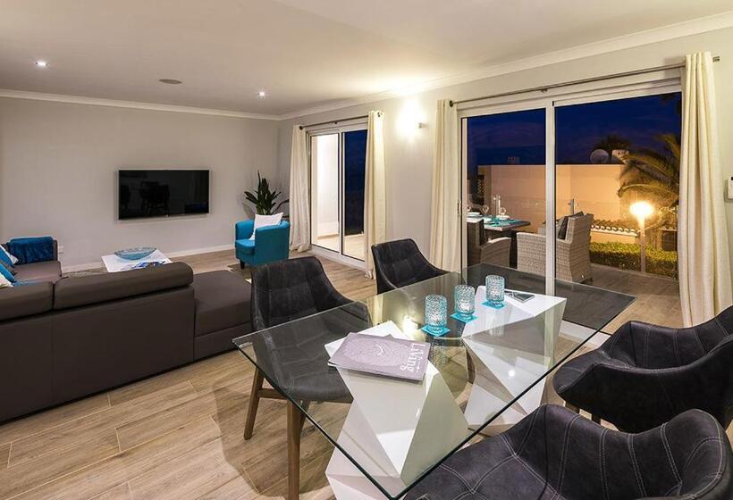 침실 1개 아파트, Villa Benagil With Stunning Views And Roof Terrace With Private Heated Pool