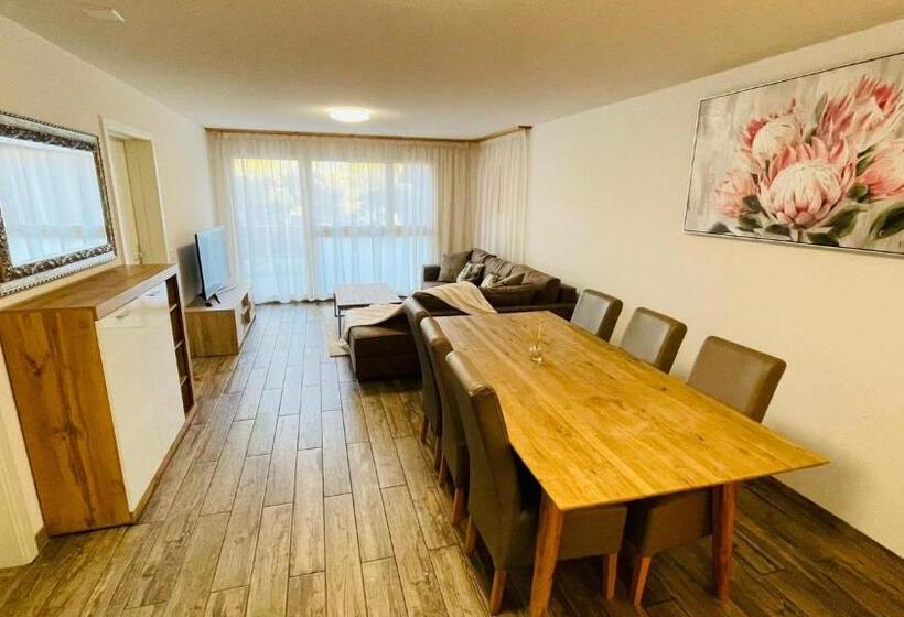 בקתת חדר, Swiss Chalet Holidays Ringgenberg