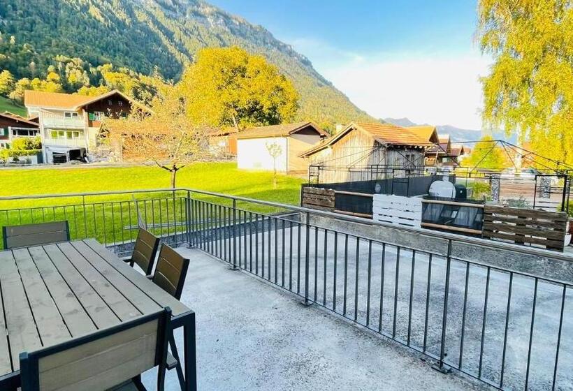 בקתת חדר, Swiss Chalet Holidays Ringgenberg