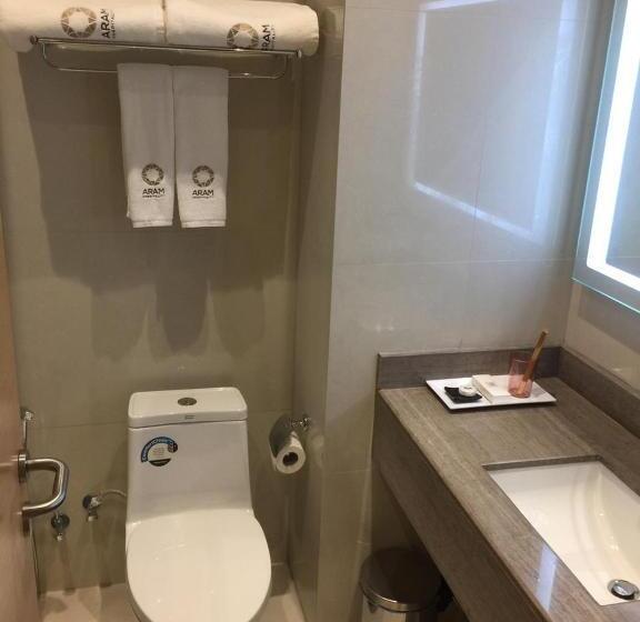 Люкс, Aram Hotel   Almeshael Exit 18