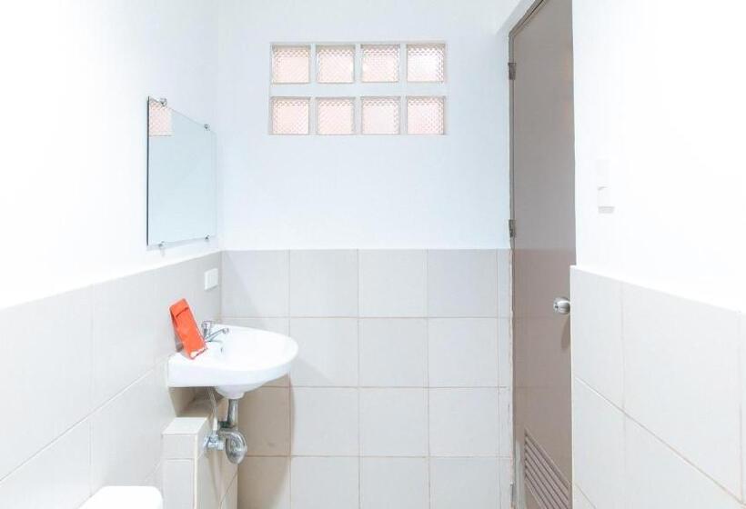 اتاق لوکس, Reddoorz @ Jardin Lrt Tayuman Manila