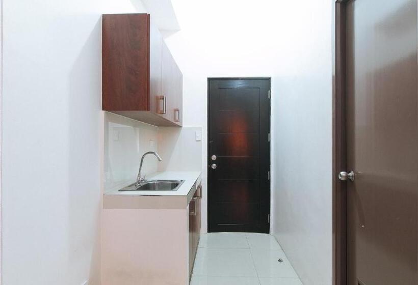 اتاق لوکس, Reddoorz @ Jardin Lrt Tayuman Manila