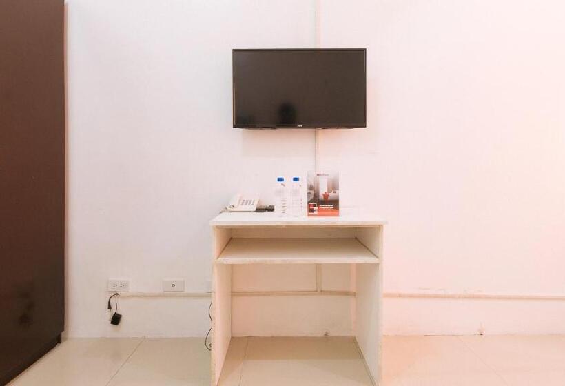 اتاق لوکس, Reddoorz @ Jardin Lrt Tayuman Manila