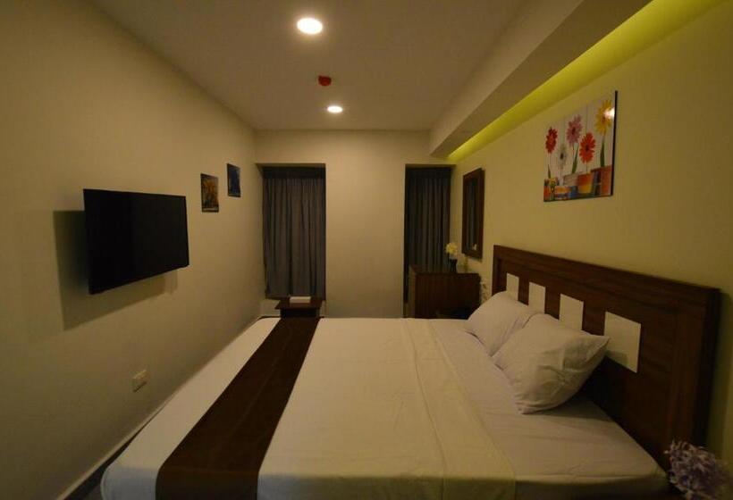 اتاق اکونومی, Royal Inn Residence