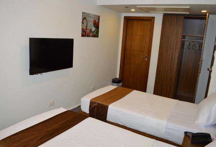 اتاق اکونومی, Royal Inn Residence