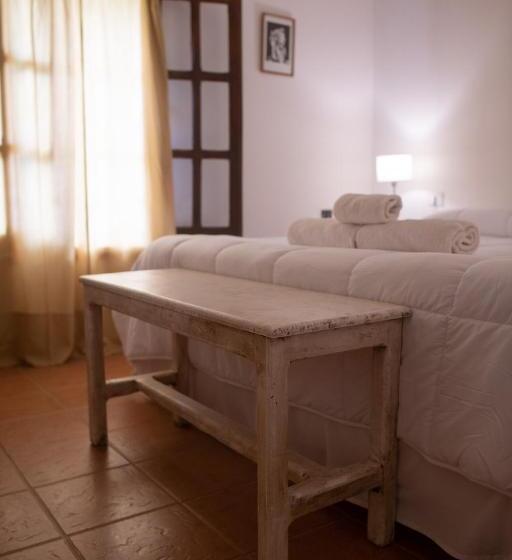 标准间带游泳池, Tampu