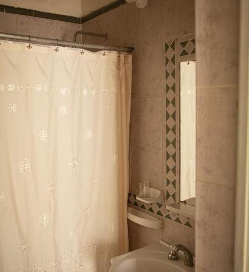 四人标准间, Tampu