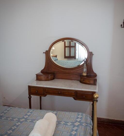 家庭房带园景, Tampu