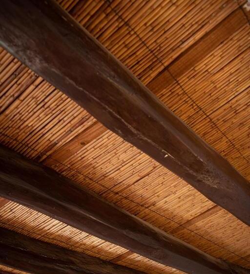 家庭房带园景, Tampu