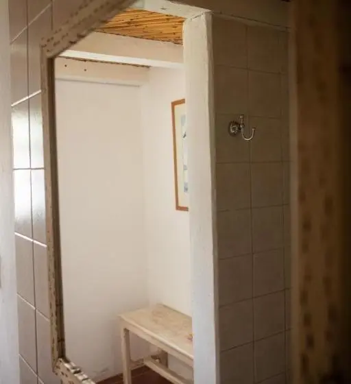 Economy Zimmer, Tampu