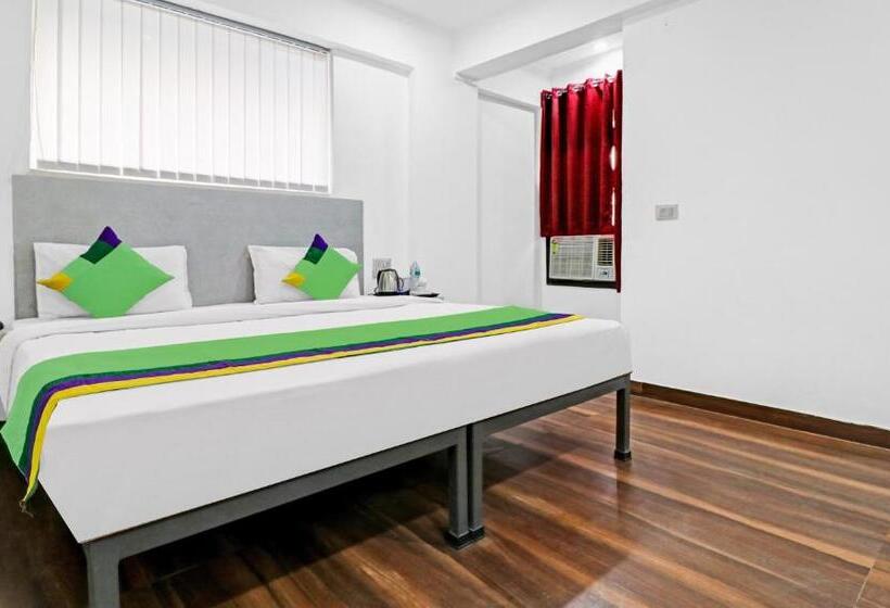 اتاق لوکس, Treebo Grand Town House