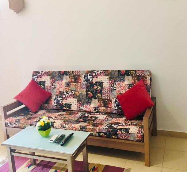 استودیو خانوادگی, Villa 22