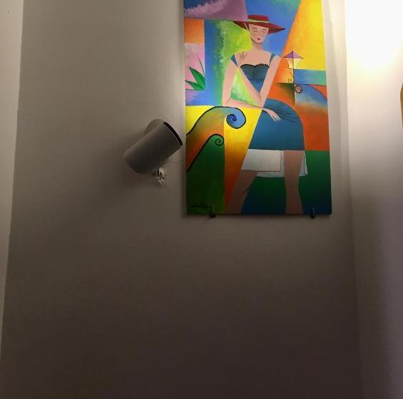 اتاق لوکس, Villa 22