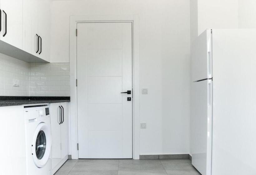 Duplex Appartement met 1 Slaapkamer, La Moda Aparts