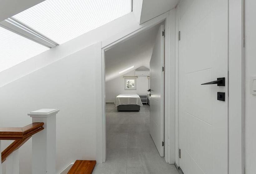 Duplex Appartement met 1 Slaapkamer, La Moda Aparts