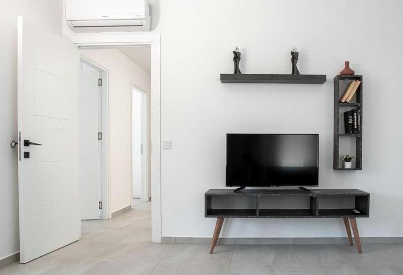 Duplex Appartement met 1 Slaapkamer, La Moda Aparts