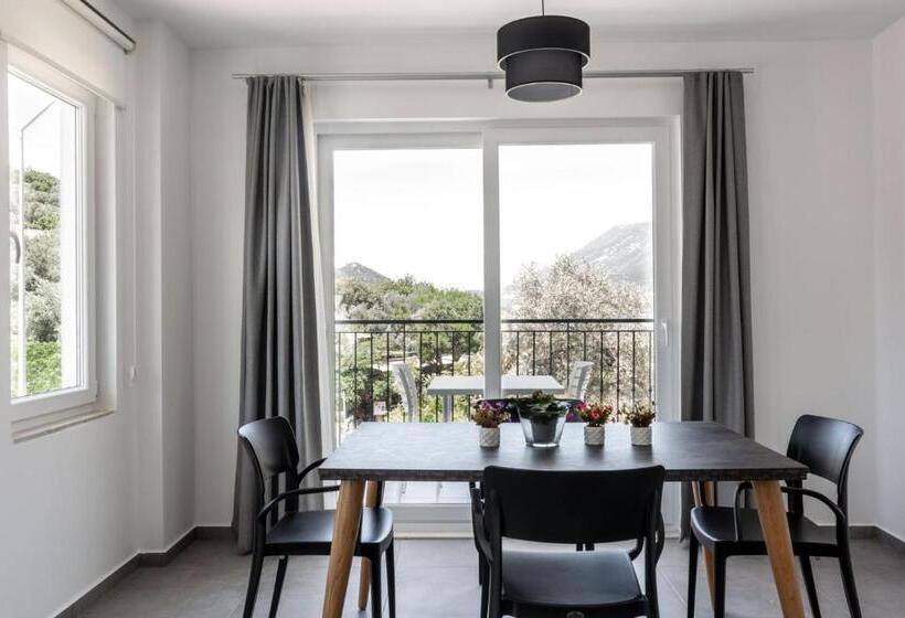 Deluxe Appartement met 1 Slaapkamer, La Moda Aparts