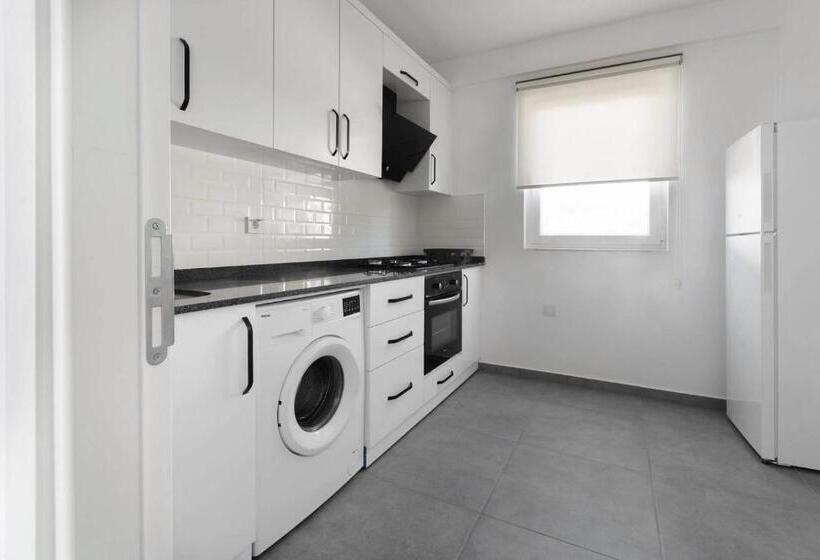 Deluxe Appartement met 1 Slaapkamer, La Moda Aparts