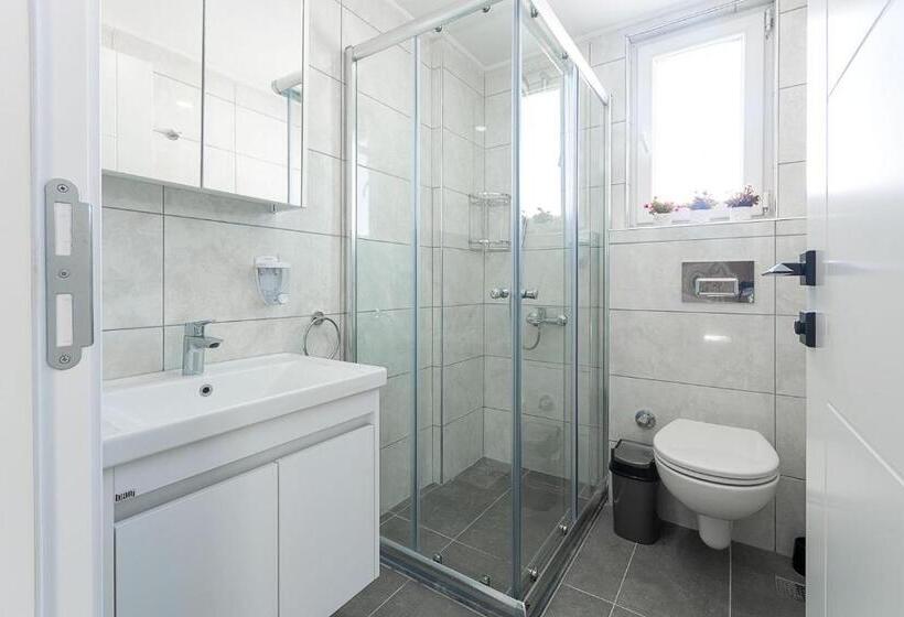 Deluxe Appartement met 1 Slaapkamer, La Moda Aparts