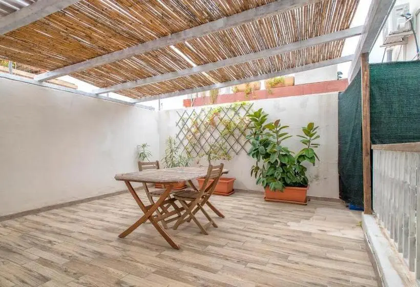 スタンダードインサイドビュールーム, Dery Alghero Holiday Rooms