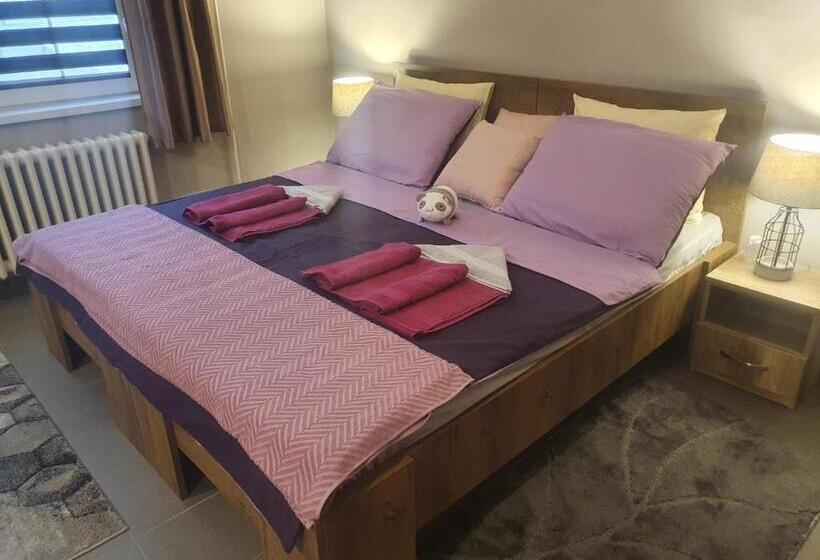 스탠다드 트리플 룸, Guest House Jasmin