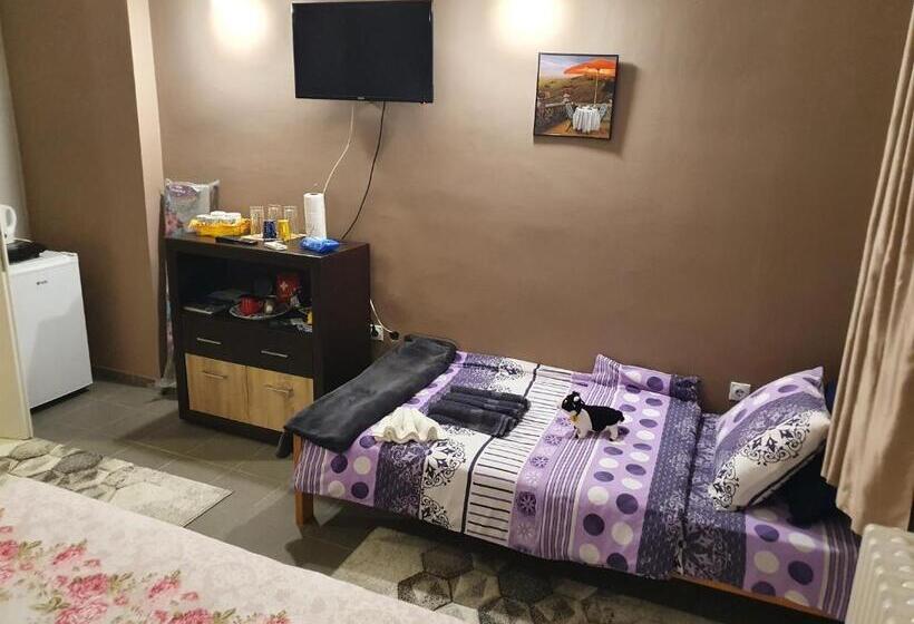 스탠다드 트리플 룸, Guest House Jasmin