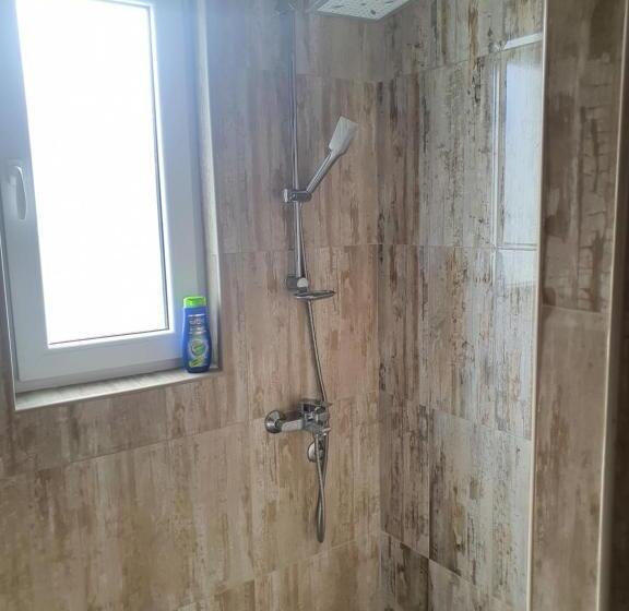 4인용 스탠다드 룸, Guest House Jasmin