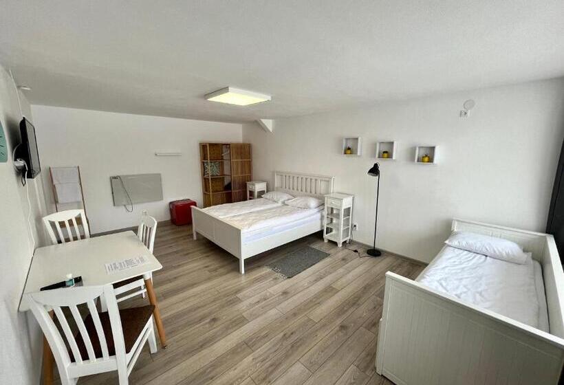 اتاق استاندارد, Pixel Guesthouse