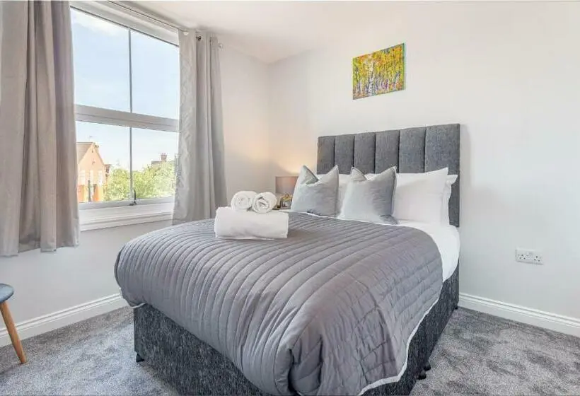 ２ベッドルームアパートメント, Host & Stay   The Bull Inn, 3 Double Rooms