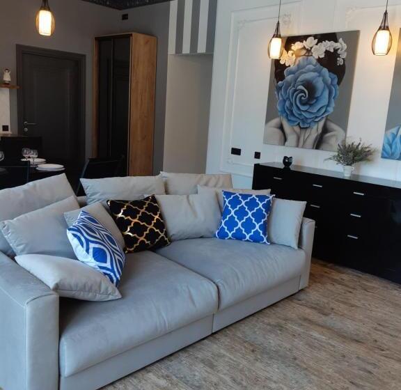 דירת חדר נוף לבריכה, Villa Bonapart