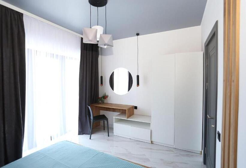 آپارتمان 1 خوابه با چشم‌انداز دریا, Villa Bonapart